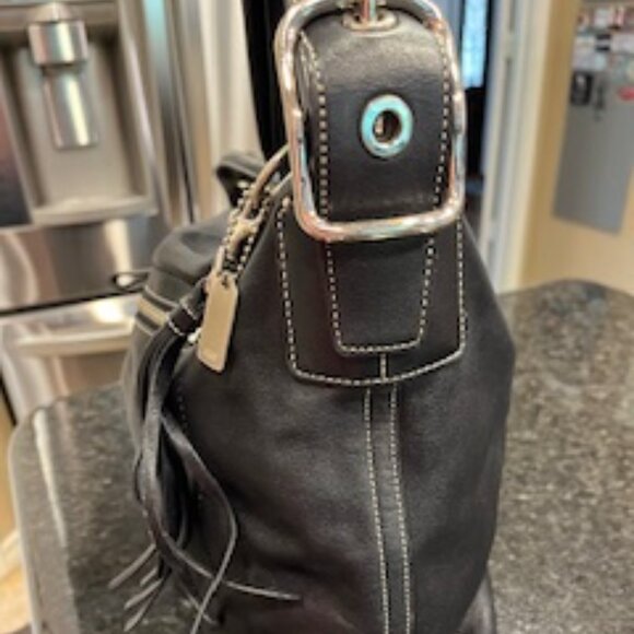 Authentic - Vintage - Coach Large Leather Hobo - Picture 5 of 15